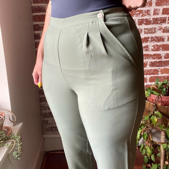 Y2K high rise sage green trousers - Picture 2 of 9